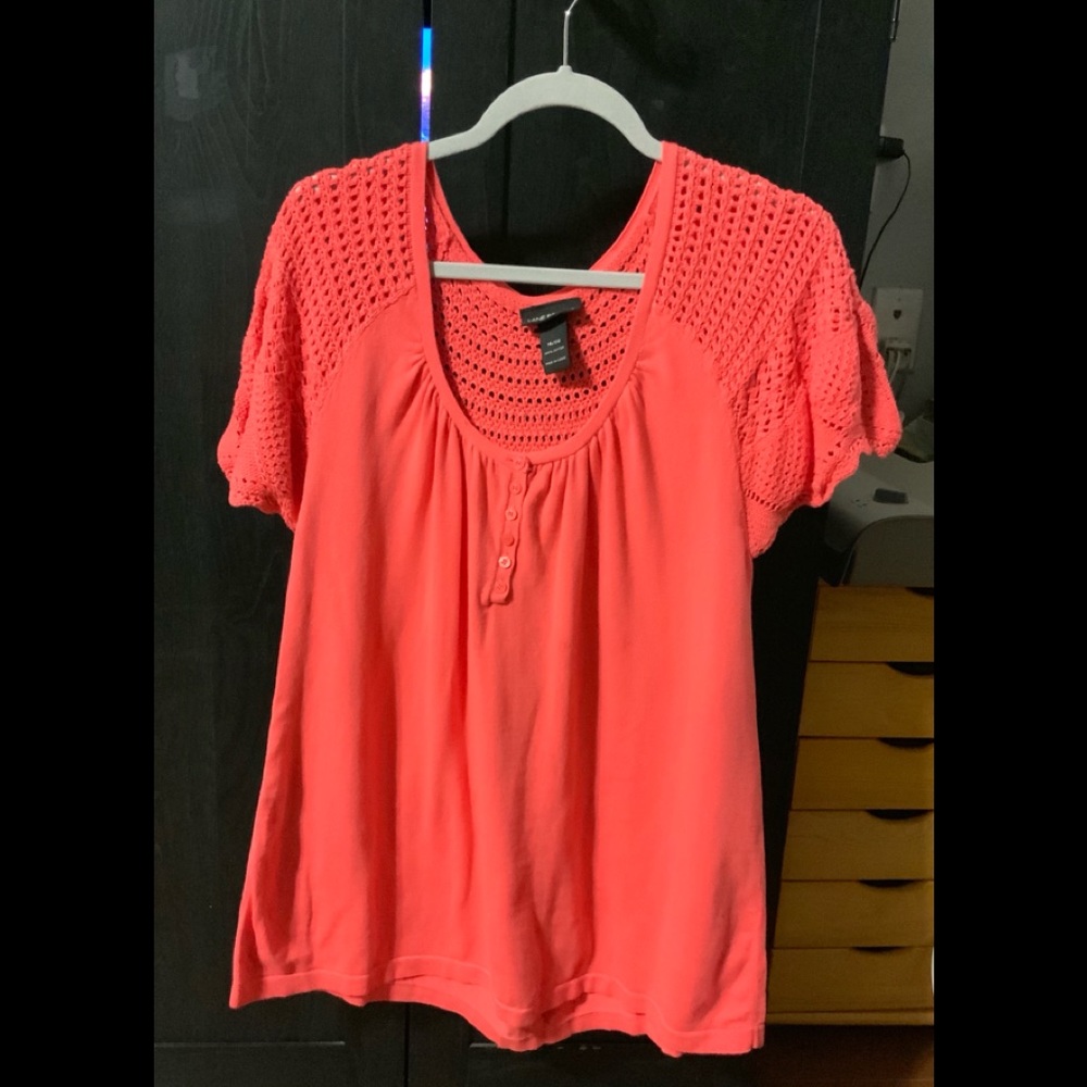Ladies plus top